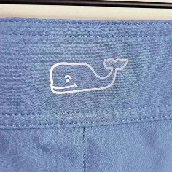 Vineyard Vines Men's Blue Board Shorts Size‎ Medium - Picture 5 of 7